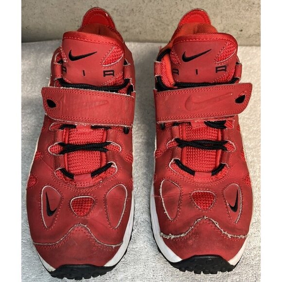 Nike Air Turf Raider Red Black Grey 580401-600 Men’s Size 7.5 Shoes Sneakers